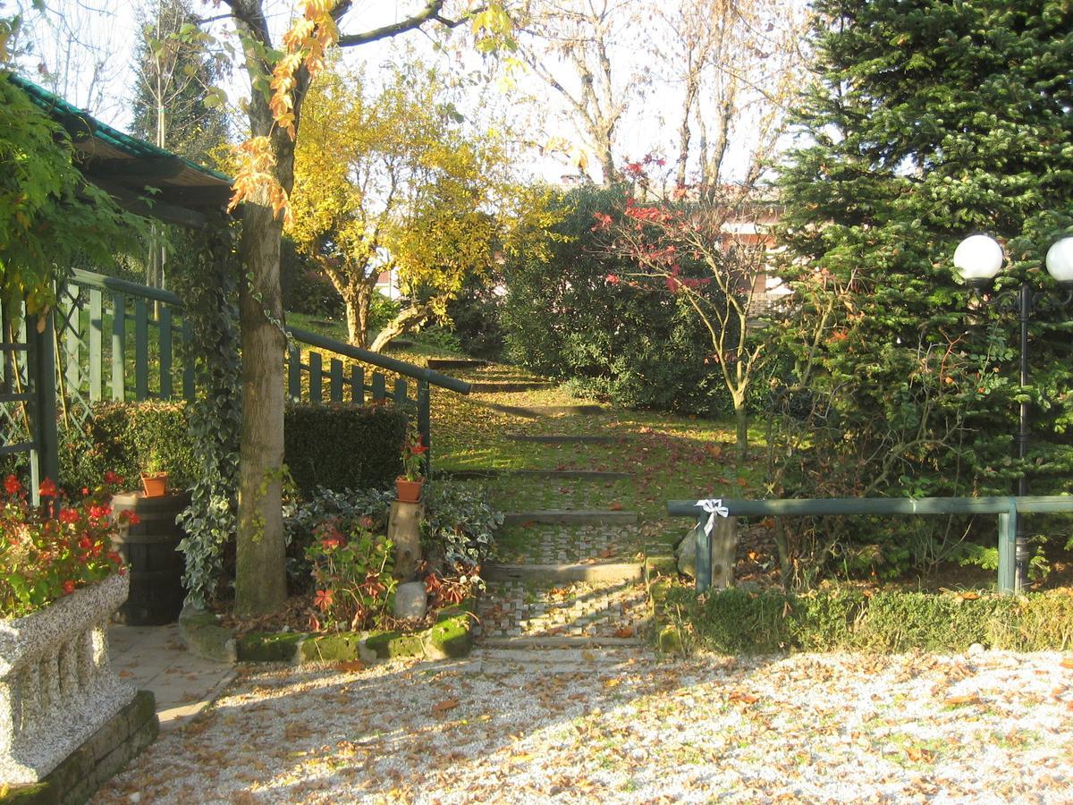 Hotel Pizzeria Ristorante "Al Leone" Villa del Conte Exterior photo